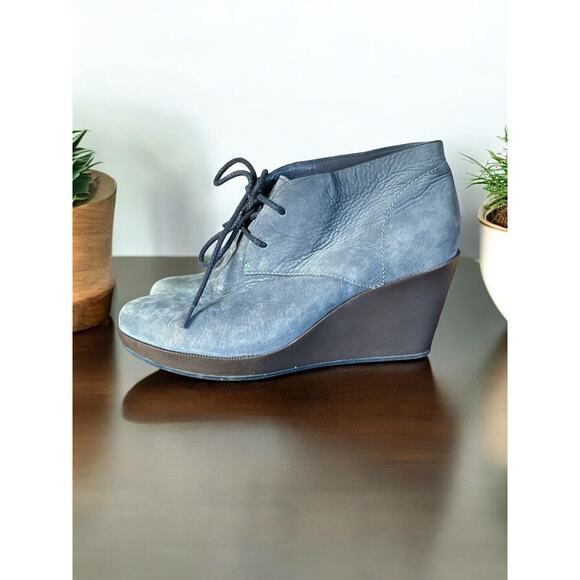 Cole Haan X Air Women's Ankle Boots Booties Wedge Size 9 B Cornflower Blue Suede - Picture 1 of 10